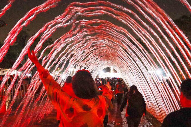 Magic Water & Laser Light Show Including Pickup And Drop-Off - When crowds hit: avoid Saturday nights or prepare for them