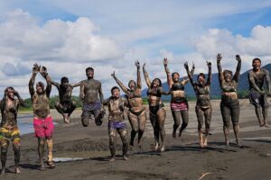 Manu National Park Tour 4days/3night - The Manu River Boat Trip: Slow Time, Real Wildlife Chances