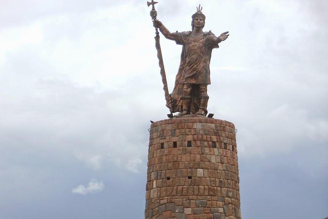 Open Bus Cusco City Tour - Paccha, the Great Mural, and the church built on Inca foundations