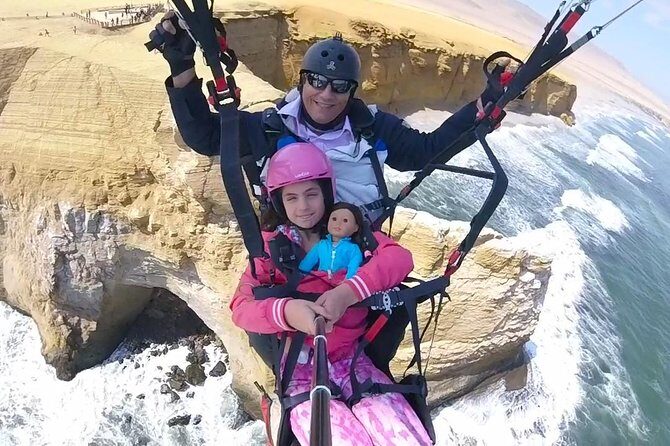 Paragliding Flight at Paracas National Reservation - Your private setup: calm pacing, bilingual instruction, and no group pressure