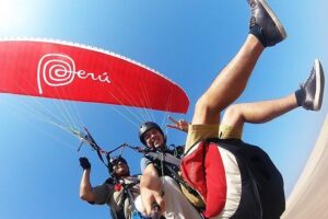 Paragliding Flight at Paracas National Reservation - From Paracas town to takeoff: how the timing really works