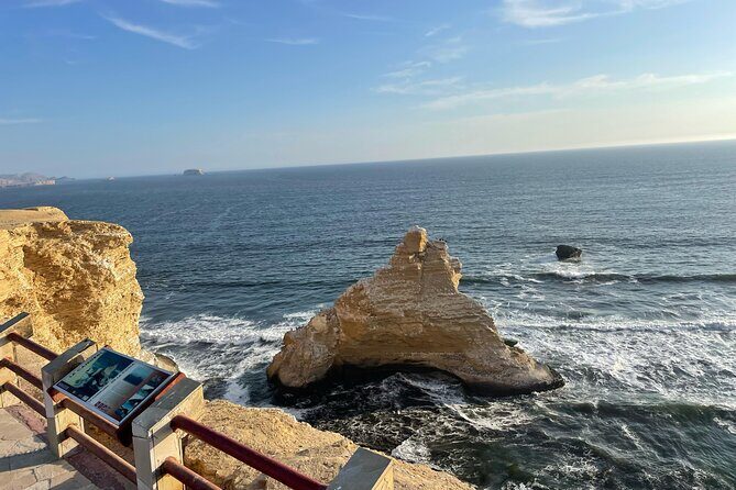 Premium Trekking Golden Shades - Stop 3: La Catedral beach and the cathedral-shaped rock