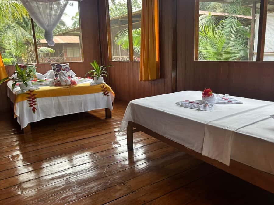Puerto Maldonado: Sandoval Lake 4-Day, 3-Night Guided Tour - Kayaking across the Rio Madre de Dios and artisanal fishing