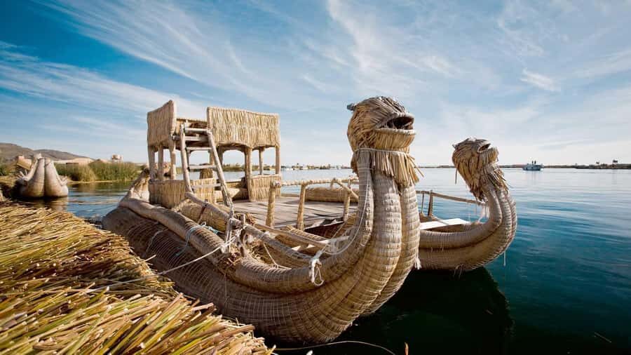 Puno: Full-Day Tour of Lake Titicaca and Uros & Taquile - Watching Local Weavers at Work (This Is the Moment)