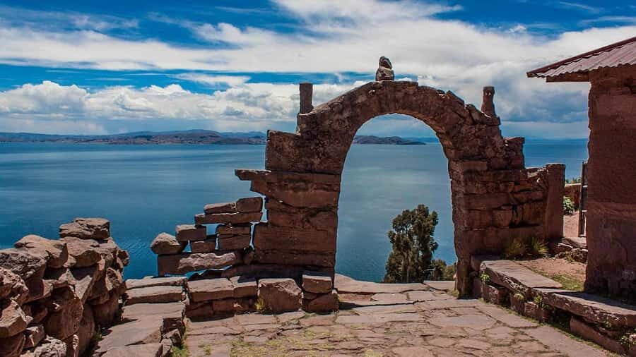 Puno: Full-Day Tour of Lake Titicaca and Uros & Taquile - Price and Value: Is $33 Fair for What You Get?