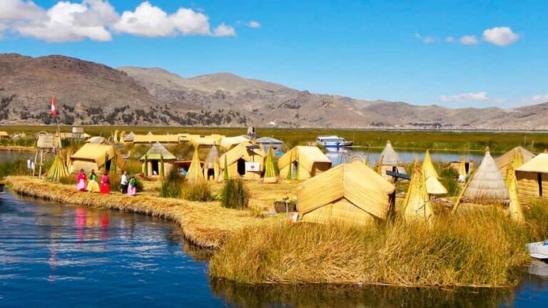 Puno: Full-Day Tour of Lake Titicaca and Uros & Taquile - Entering the World of Uros Reed Islands