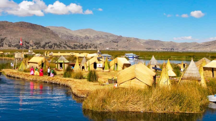 Puno: Full-Day Tour of Lake Titicaca and Uros & Taquile - Entering the World of Uros Reed Islands