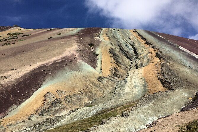 Rainbow Mountain Cusco Full Day - Small-Group Dynamics and Guide Support (Yes, Johans and Arturo)