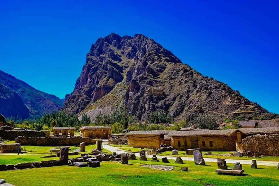 Sacred Valley: Chinchero, Moray, Ollantaytambo & Pisac+Lunch - Moray: Inca Agricultural Laboratory and the “why it matters” explanation
