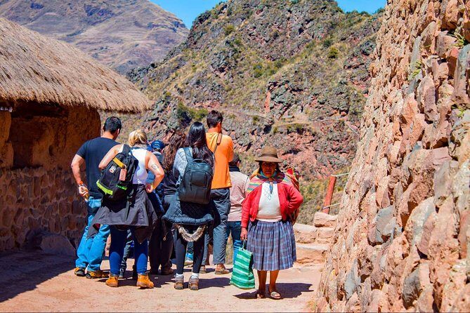 Sacred Valley of the Incas - Pisaq, Ollantaytambo and Chinchero - Getting from Cusco to Pisac: early pickup, real travel time