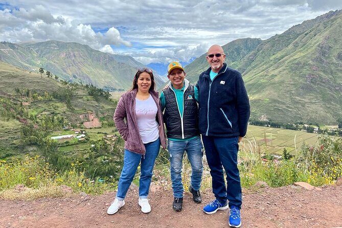 Sacred Valley of the Incas Tour with Moray & the Salt Mines - Maras Salt Mines: Solar Evaporation and a Living Tradition