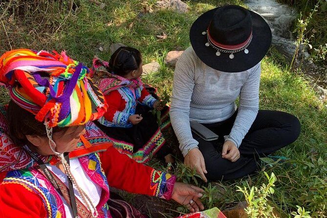 Sacred Valley Textile Workshop – Dyeing & Weaving in Cusco - Your finished piece, provenance card, and what you take home