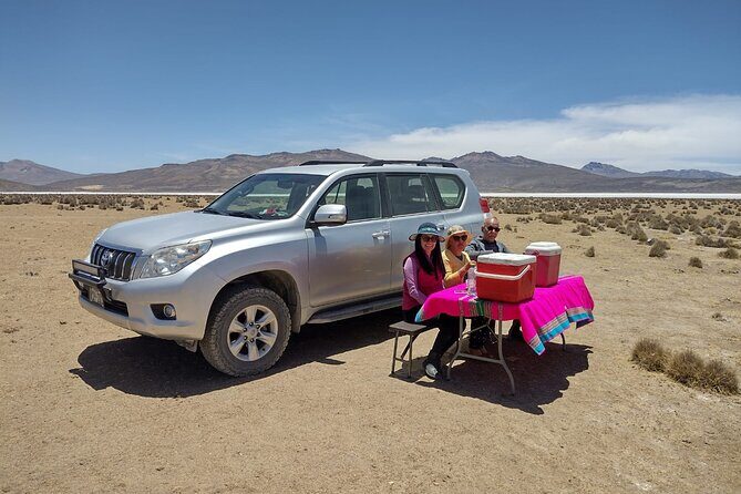Salinas National Reserve PRIVATE TOUR - Chilling in the reserve: your picnic lunch and the small comfort wins