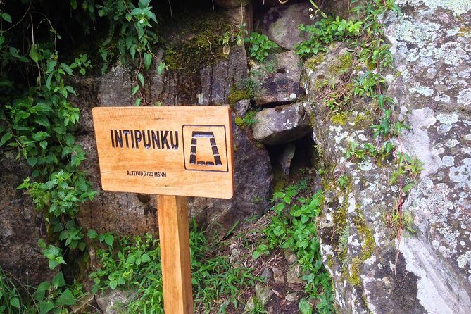 Short Inca trail to MachuPicchu || 2days - 1nigth || - Overnight in Aguas Calientes: plan for the town, not the schedule shock