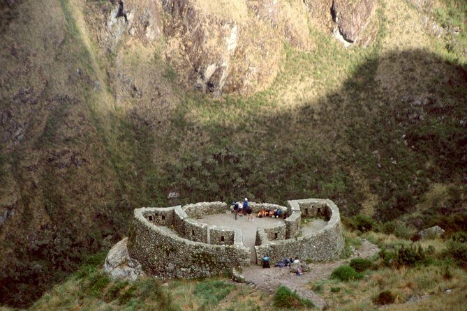 Short Inca trail to MachuPicchu || 2days - 1nigth || - Day 2: early bus up, a guided Machu Picchu tour, then your own time