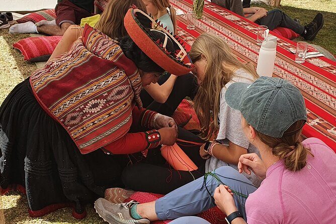 The Textile Workshop Experience in Cusco Region - The workshop: from wool to color to weaving
