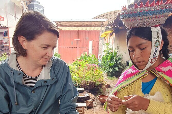 The Textile Workshop Experience in Cusco Region - The on-site boutique: shop with purpose before you shop in town