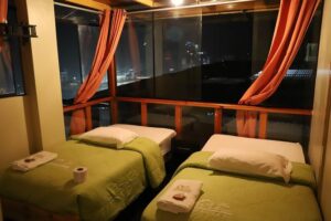 Tour To Machupicchu 2 Days by Train - Day 1 From 9:00 am Pickup to Aguas Calientes by Train